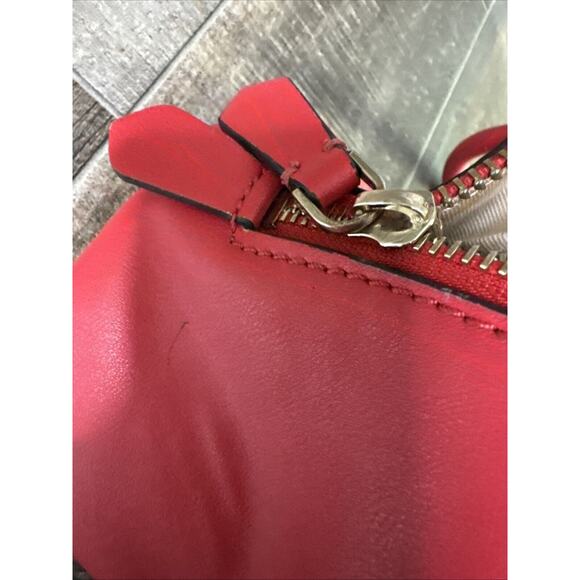 Guess Medium handbag red dome shaped zippered closure satchel - Picture 14 of 16